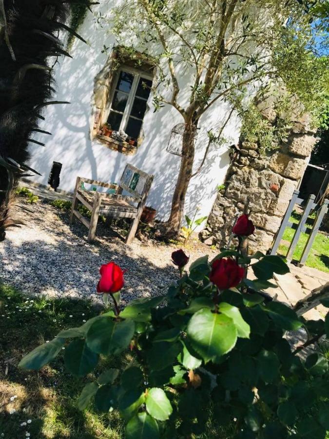 Maison Du Pierrou Sorde-lʼAbbaye Exteriör bild